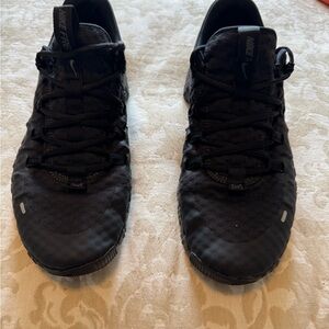 Nike men’s free metcon 6 sneakers, size 10.5, black